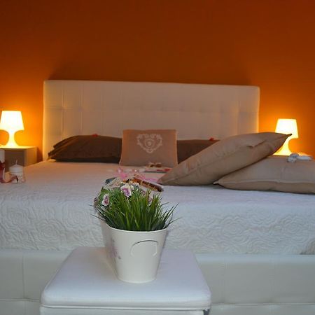 Via Roma Apartment Deluxe Salerno Exterior photo